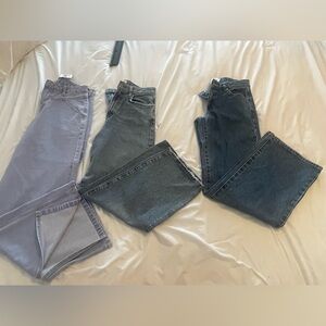 Women’s bundle of jeans